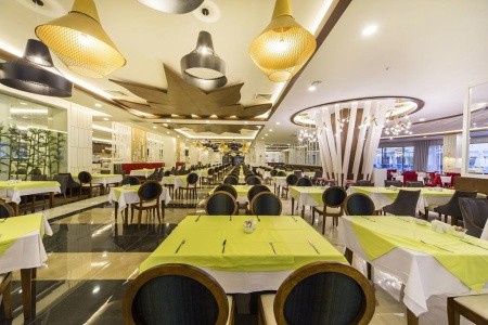 Diamond Premium & Spa - 9