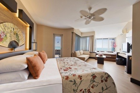 Limak Lara Deluxe Resort - 13