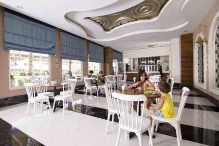 Port River Hotel & Spa - 20