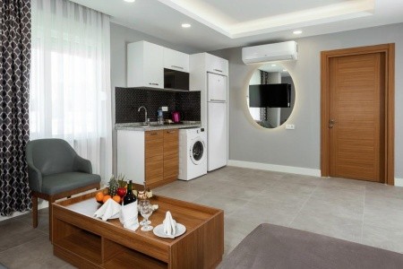 Greenwood Suites Resort - 20