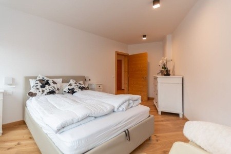 Ciesa Dela Maestra - 12