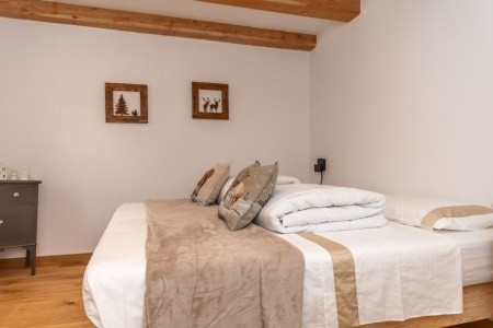 Ciesa Dela Maestra - 20