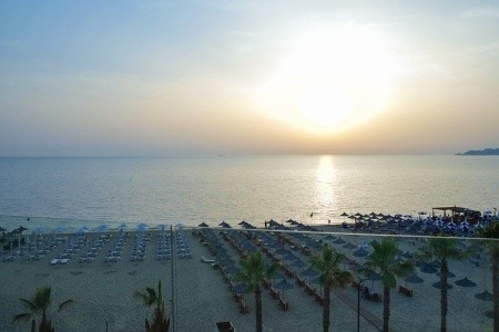 Albánie, Durrës, Epidamn White Sensation, za <span>31.149</span> Kč