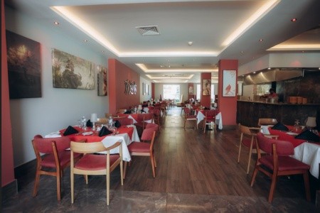 Egypt Hurghada Titanic Beach Spa & Aquapark 8 dňový pobyt Ultra All inclusive Letecky Letisko: Praha January 2026 (21/01/26-28/01/26)