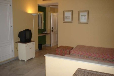 Occidental Puerto Banus - 42