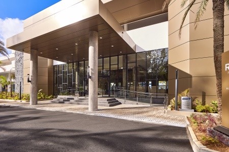 Maurícius Le Morne Riu Palace Mauritius 10 dňový pobyt All Inclusive Letecky Letisko: Praha October 2025 ( 2/10/25-11/10/25)