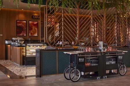 Maurícius Le Morne Riu Palace Mauritius 10 dňový pobyt All Inclusive Letecky Letisko: Praha October 2025 ( 2/10/25-11/10/25)