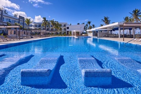 Maurícius Le Morne Riu Palace Mauritius 10 dňový pobyt All Inclusive Letecky Letisko: Praha October 2025 ( 2/10/25-11/10/25)