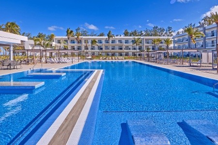 Maurícius Le Morne Riu Palace Mauritius 10 dňový pobyt All Inclusive Letecky Letisko: Praha October 2025 ( 2/10/25-11/10/25)