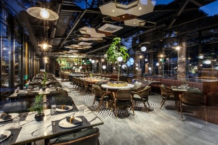 Unique Lifestyle Hotel - 51