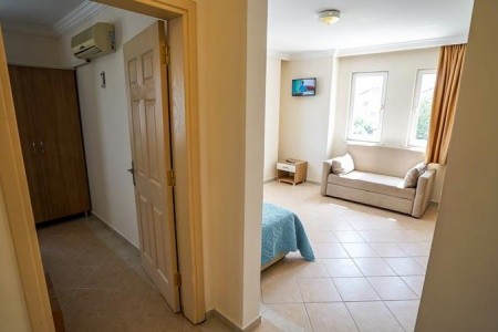 Catty Cats Garden - 49