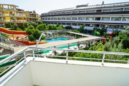 Catty Cats Garden - 53