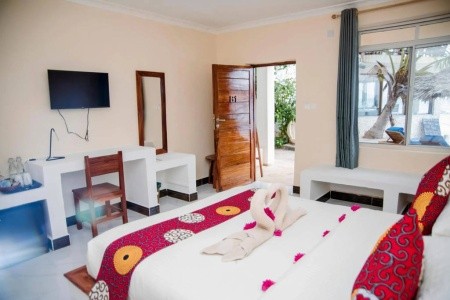 Double A Nungwi Beach Hotel - 6