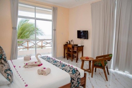 Double A Nungwi Beach Hotel - 8