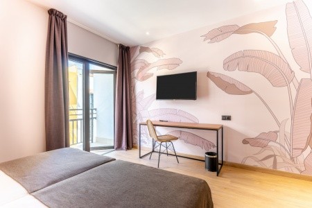 Kanárske ostrovy Tenerife Nopal 6 dňový pobyt Raňajky Letecky Letisko: Budapešť February 2026 (22/02/26-27/02/26)