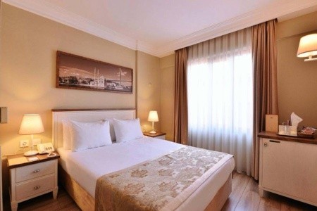 Turecko Istanbul Yigitalp 3 dňový pobyt Raňajky Letecky Letisko: Praha December 2025 ( 4/12/25- 6/12/25)