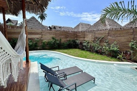 Zanzibar Nungwi Safaya Luxury Villas 9 dňový pobyt Raňajky Letecky Letisko: Praha December 2025 ( 1/12/25- 9/12/25)