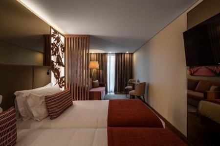 Portugalsko  Turim Oporto 5 dňový pobyt Raňajky Letecky Letisko: Praha November 2025 ( 9/11/25-13/11/25)