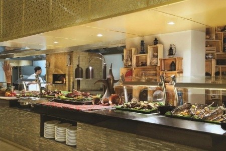 Doubletree By Hilton & Spa Marjan Island - 19