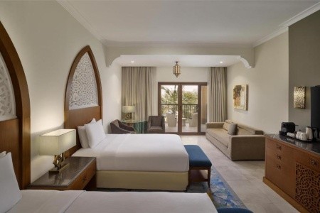 Doubletree By Hilton & Spa Marjan Island - 30
