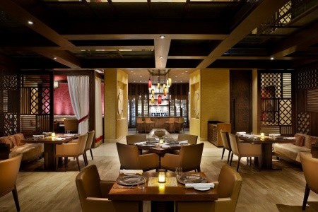 Spojené arabské emiráty Abu Dhabi Beach Rotana Hotel & Tower 6 dňový pobyt Polpenzia Letecky Letisko: Praha September 2026 (15/09/26-20/09/26)