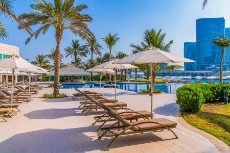 Spojené arabské emiráty Abu Dhabi Beach Rotana Hotel & Tower 6 dňový pobyt Polpenzia Letecky Letisko: Praha September 2026 (15/09/26-20/09/26)