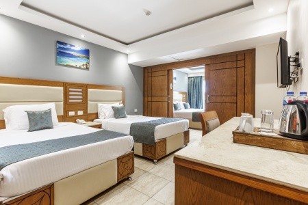 Sunrise Alora Aqua Park Resort (Ex. Hawaii Caesar Palace & Aquapark) - 18