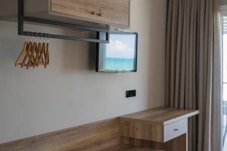 Grécko Kréta Mare Blue & Suites 5 dňový pobyt All Inclusive Letecky Letisko: Praha June 2026 (27/06/26- 1/07/26)