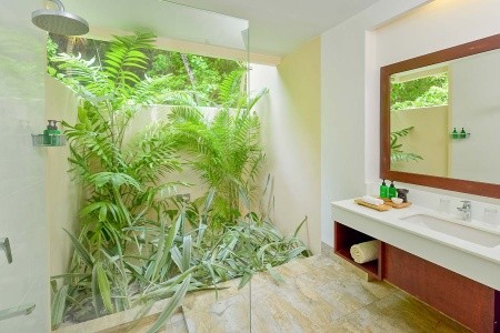 Maldivy Severný Atol Male Summer Island Maldives 14 dňový pobyt Polpenzia Letecky Letisko: Praha February 2026 (11/02/26-24/02/26)