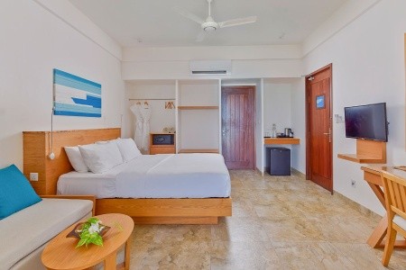 Maldivy Severný Atol Male Summer Island Maldives 14 dňový pobyt Polpenzia Letecky Letisko: Praha February 2026 (11/02/26-24/02/26)