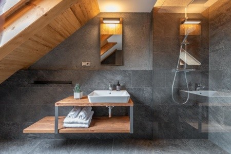 Česká republika Jizerské hory Královka 10 dňový pobyt Raňajky Vlastná May 2026 ( 6/05/26-15/05/26)