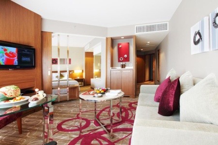 Thajsko Bangkok Centara Grand At Central Plaza Ladprao 13 dňový pobyt Raňajky Letecky Letisko: Praha August 2026 ( 4/08/26-16/08/26)