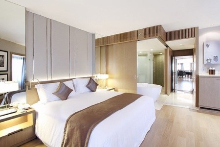 Thajsko Bangkok Centara Grand At Central Plaza Ladprao 13 dňový pobyt Raňajky Letecky Letisko: Praha August 2026 ( 4/08/26-16/08/26)