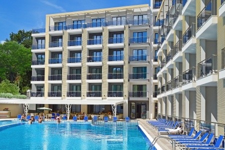 Bulharsko Zlaté Piesky Smartline Arena Mar 4 dňový pobyt All Inclusive Letecky Letisko: Praha July 2026 ( 1/07/26- 4/07/26)