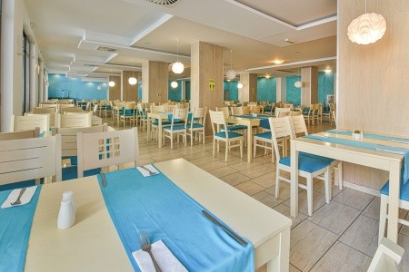 Bulharsko Zlaté Piesky Smartline Arena Mar 4 dňový pobyt All Inclusive Letecky Letisko: Praha July 2026 ( 1/07/26- 4/07/26)