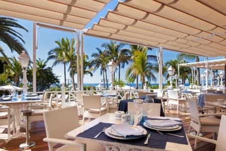 Kanárske ostrovy Tenerife Gran Bahia Del Duque Resort 6 dňový pobyt Raňajky Letecky Letisko: Budapešť August 2026 (12/08/26-17/08/26)