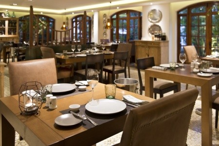 Kanárske ostrovy Tenerife Bahía Del Duque Las Villas 4 dňový pobyt Raňajky Letecky Letisko: Budapešť May 2026 (24/05/26-27/05/26)