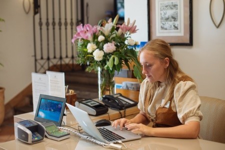 Kanárske ostrovy Tenerife Bahía Del Duque Las Villas 4 dňový pobyt Raňajky Letecky Letisko: Budapešť May 2026 (24/05/26-27/05/26)