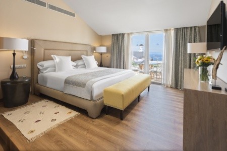 Kanárske ostrovy Tenerife Bahía Del Duque Las Villas 4 dňový pobyt Raňajky Letecky Letisko: Budapešť May 2026 (24/05/26-27/05/26)