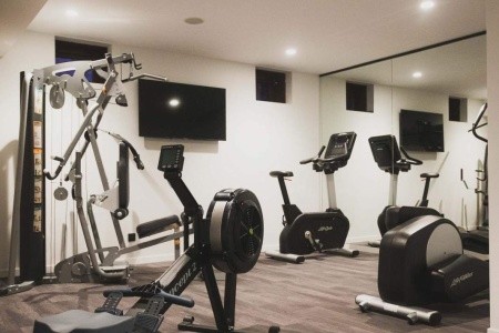 Base Camp Lodge - 11