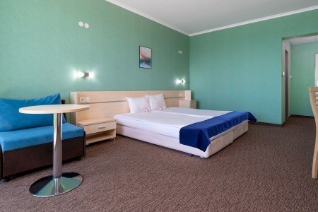 Bulharsko Nesebar Mpm Arsena 12 dňový pobyt Ultra All inclusive Letecky Letisko: Katovice August 2026 (21/08/26- 1/09/26)