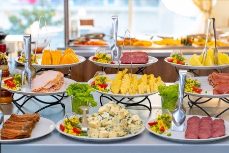 Bulharsko Nesebar Mpm Arsena 12 dňový pobyt Ultra All inclusive Letecky Letisko: Katovice August 2026 (21/08/26- 1/09/26)