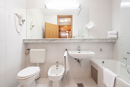 Slovinsko Slovinské kúpele Wellnesshotel Radin 5 dňový pobyt Polpenzia Vlastná June 2026 (29/06/26- 3/07/26)