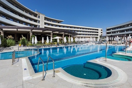 Bulharsko Nesebar Aqua Paradise Resort 11 dňový pobyt All Inclusive Letecky Letisko: Praha August 2026 ( 2/08/26-12/08/26)