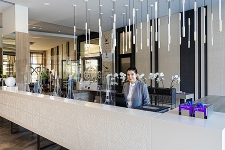 Bulharsko Nesebar Aqua Paradise Resort 11 dňový pobyt All Inclusive Letecky Letisko: Praha August 2026 ( 2/08/26-12/08/26)