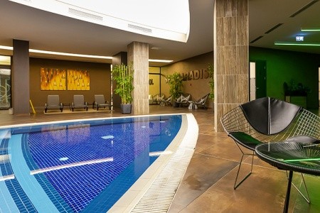 Bulharsko Nesebar Aqua Paradise Resort 11 dňový pobyt All Inclusive Letecky Letisko: Praha August 2026 ( 2/08/26-12/08/26)