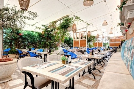 Bulharsko Prímorsko Siena Palace 13 dňový pobyt Raňajky Letecky Letisko: Praha June 2026 (22/06/26- 4/07/26)