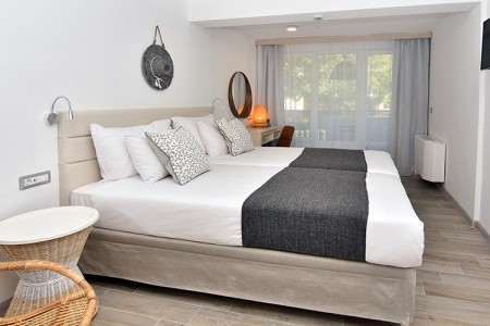 Bulharsko, Slunečné Pobřeží, Ihot@L, za <span>17.990</span> Kč