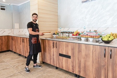 Bulharsko Prímorsko Cinema 4 dňový pobyt Polpenzia Letecky Letisko: Praha August 2026 (10/08/26-13/08/26)