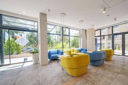 Bulharsko Prímorsko Cinema 4 dňový pobyt Polpenzia Letecky Letisko: Praha August 2026 (10/08/26-13/08/26)